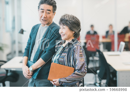 年長 老人 年老 59668998