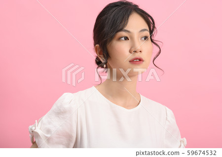 女性美粉紅色的背 女性美粉紅色的背 59674532