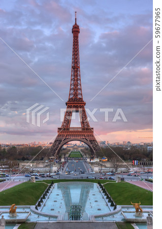 The Eiffel Tower at sunset 59677965
