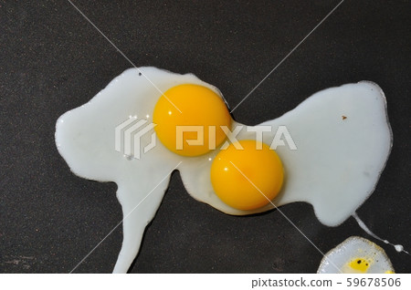 Eggs on plancha Eggs on plancha 59678506