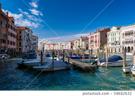 Venice Grand Canal Boat Stop Venice Grand Canal Boat Stop 59682632