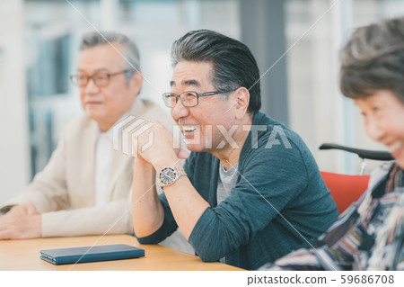 businessman, office worker, business man 59686708