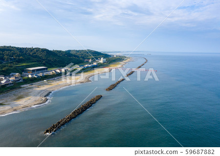 Early morning Senami Beach (Niigata Prefecture) Early morning Senami Beach (Niigata Prefecture) 59687882