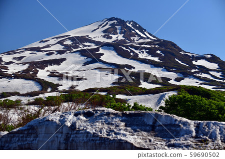 山頂和藍天 山頂和藍天 59690502
