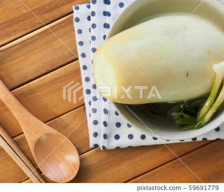 Korean food Dongchimi, water-free kimchi 59691779