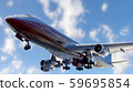 飛機在飛行中 59695854