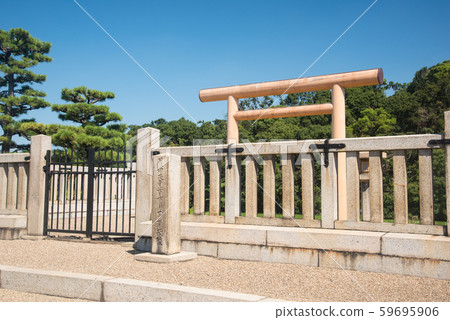 百花托土葬場 59695906