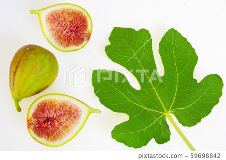 Fig fruit and leaves Fig fruit and leaves 59698842