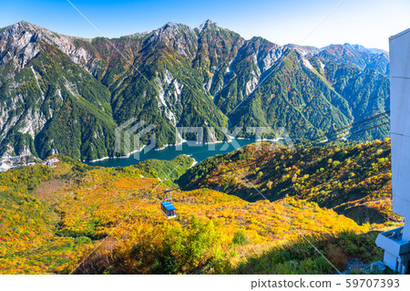 <Toyama Prefecture> Autumn leaves of Kurobedaira and Tateyama Kurobe Alpine Route 59707393