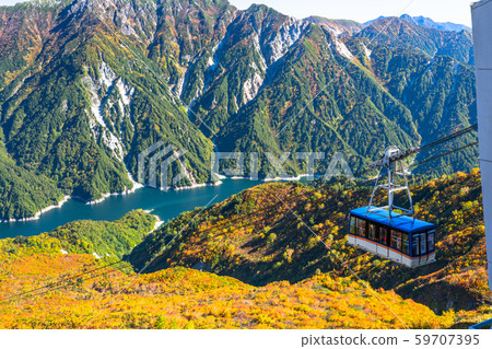 <富山縣>黑部平和立山黑部阿爾卑斯山脈的紅葉 <富山縣>黑部平和立山黑部阿爾卑斯山脈的紅葉 59707395