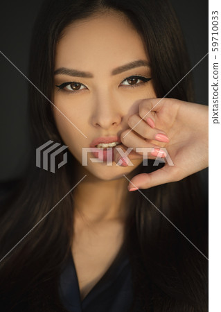 Asian Woman Beauty Face Closeup Portrait Asian Woman Beauty Face Closeup Portrait 59710033