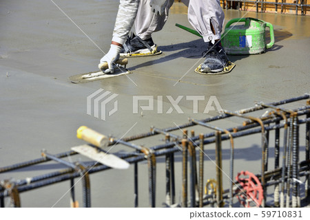 Leveling the concrete slab 59710831