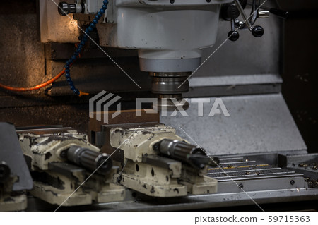 Machining parts with milling cutter 59715363