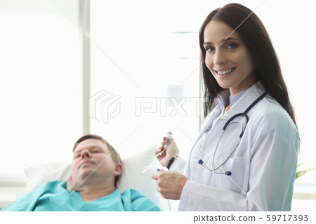 Doctor in hospital ward 59717393
