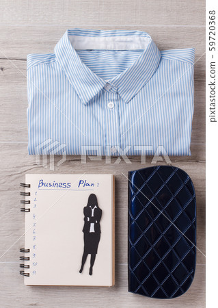 Shirt, case and planner. 59720368