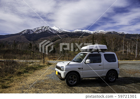 吉姆尼和Norikura山 吉姆尼和Norikura山 59721301