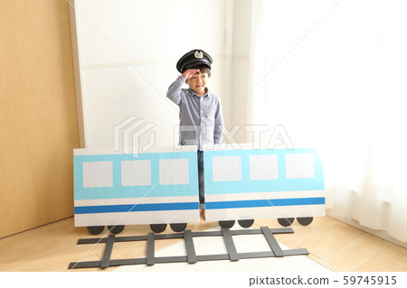 火車慢跑 59745915