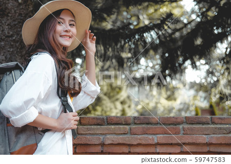 woman traveler tourist traveling visiting woman traveler tourist traveling visiting 59747583