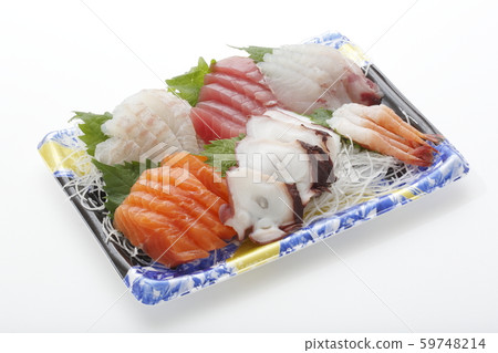 Assorted sashimi (1 to 2 servings) 59748214