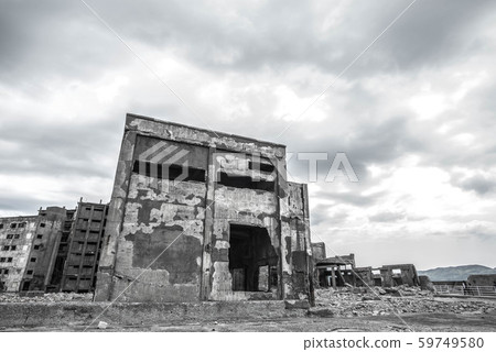 Gunkanjima 59749580