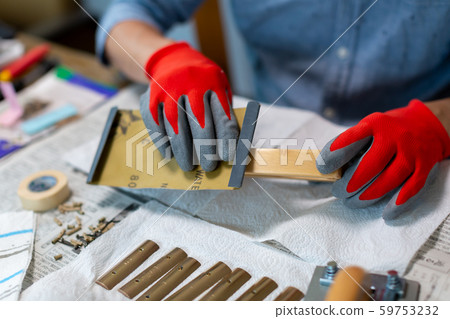 Repair of toy instruments 59753232