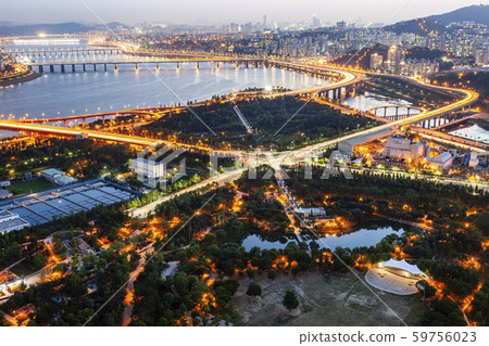 Seongsu Bridge 59756023