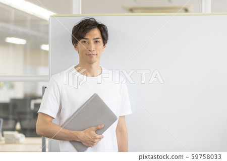 男人 男 男性 59758033