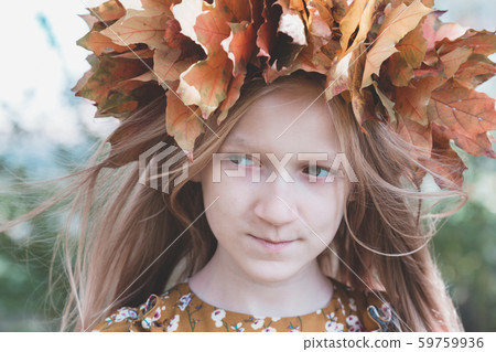 girl at the park 59759936