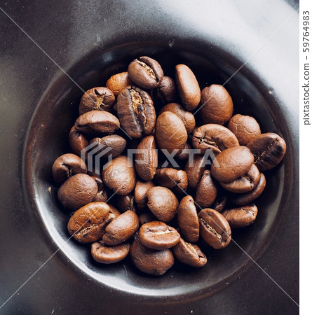 Roasted coffee beans, ground coffee 59764983