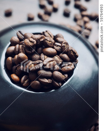 Roasted coffee beans, ground coffee Roasted coffee beans, ground coffee 59764993