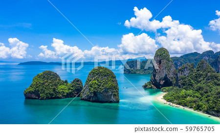Aerial view Phra Nang Cave Beach with traditional 59765705