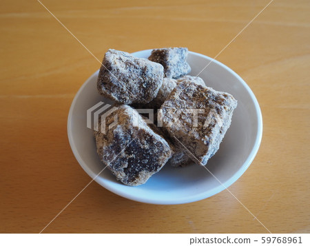 brown sugar 59768961