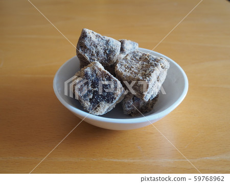 brown sugar 59768962