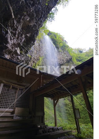 丹京神社(島根縣衝木郡)的丹京瀑布(Otaki) 丹京神社(島根縣衝木郡)的丹京瀑布(Otaki) 59773286