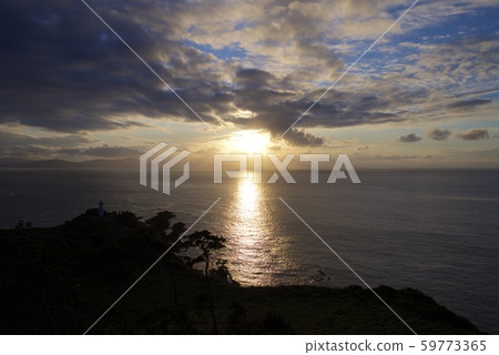 納庫角（島根縣衝木縣衝木島鎮）的日落 59773365