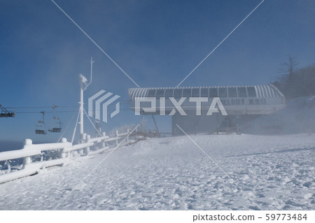 Muju Deogyusan Snow Chunbong Snow Scene 59773484