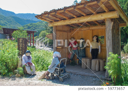 東谷屋，著名的稻草人村 59773657