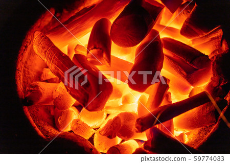 Seven Rings and Binchotan Charcoal-grilled barbecue, grilled chicken, grilled meat Seven Rings and Binchotan Charcoal-grilled barbecue, grilled chicken, grilled meat 59774083