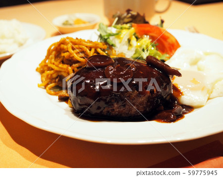 hamburger   59775945