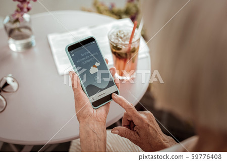 Selective focus of a modern smartphone screen Selective focus of a modern smartphone screen 59776408