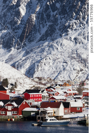 beautiful view on the city Reine 59776966