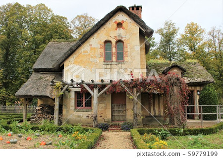 Versailles Marie Antoinette 59779199