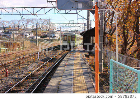 Nakagome train that departed from Koumi Line Higashi-Komoro Station (2) Nakagome train that departed from Koumi Line Higashi-Komoro Station (2) 59782873