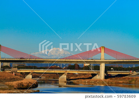 從莊內河看到的大竹山 從莊內河看到的大竹山 59783609