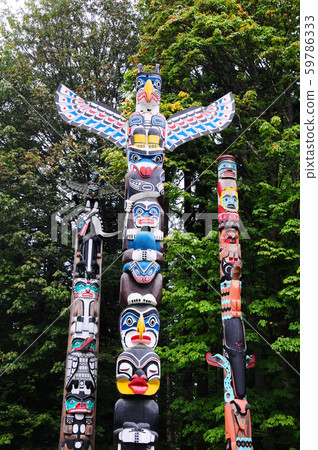 Stanley Park's colorful totem pole 59786333