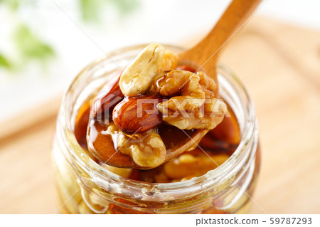 Honey nuts 59787293