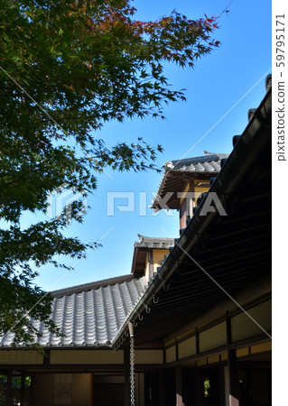 秋天的城市景觀詩Izumikaku 59795171