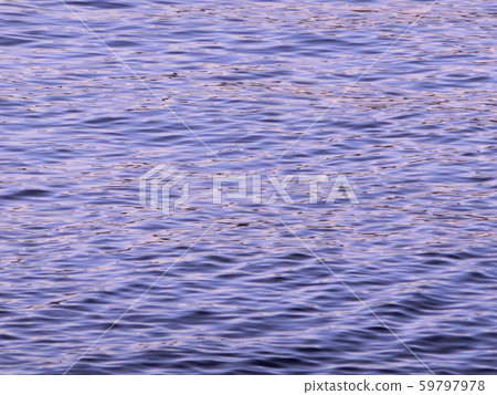 Wallpaper material Beautiful sea wave pattern, light purple in the sunset, Suruga Bay 59797978