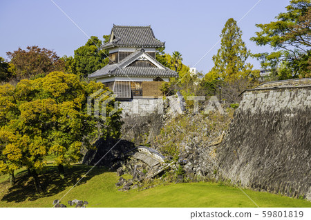 Kumamoto Castle is now worth seeing in autumn (November 16, 2019) 59801819