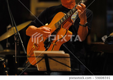 爵士現場吉他演奏 爵士現場吉他演奏 59806591